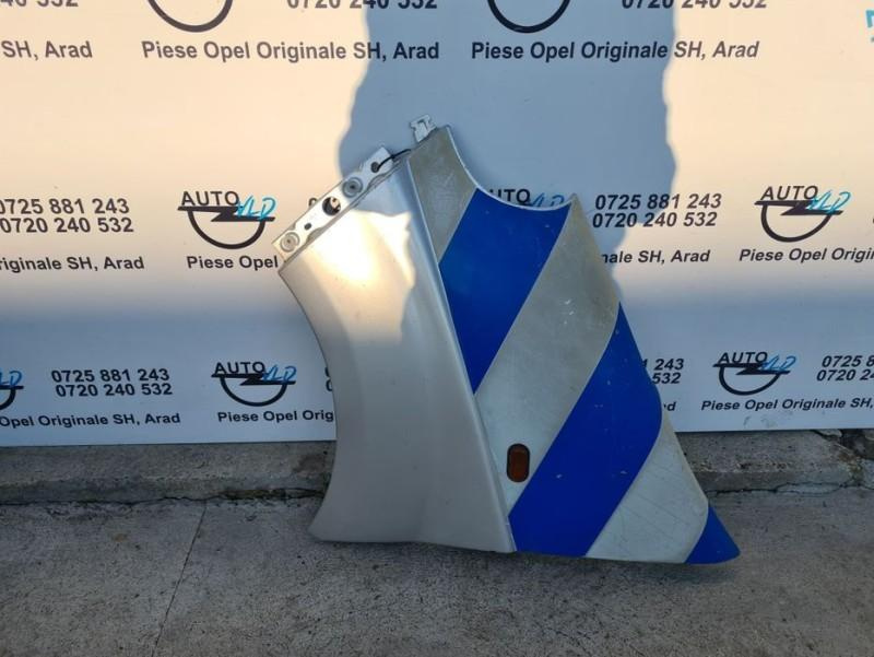 Aripa fata stanga Opel Vivaro 2006-2014