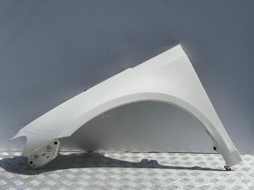 Aripa fata stanga Volkswagen Scirocco 3 2008-2014