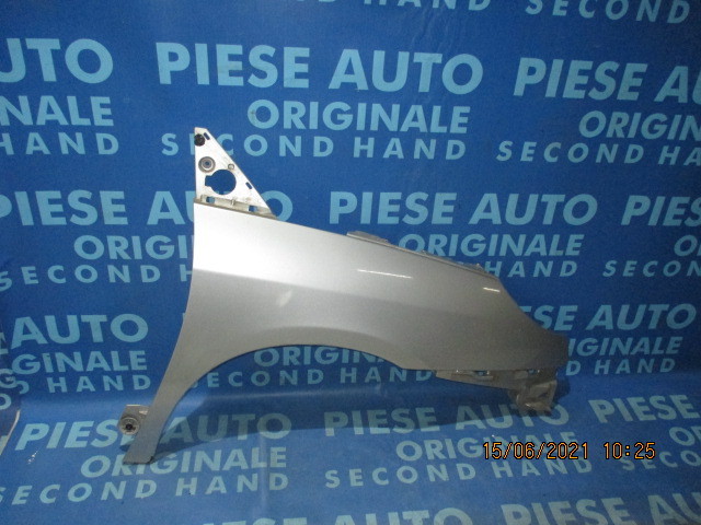 Aripa Peugeot 807 2005