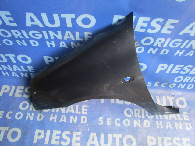 Aripa Renault Clio