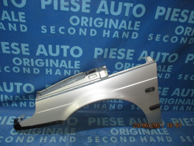 Aripa Saab 9-5 2001