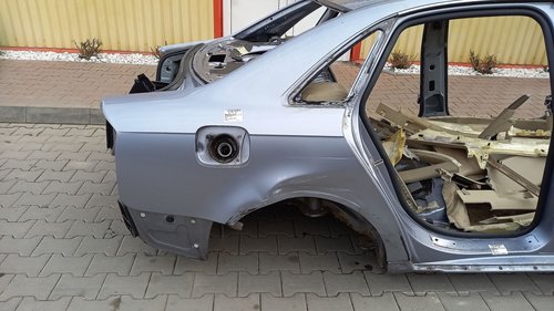 ARIPA SPATE DREAPTA AUDI A4 A4 - - (2004 2007)