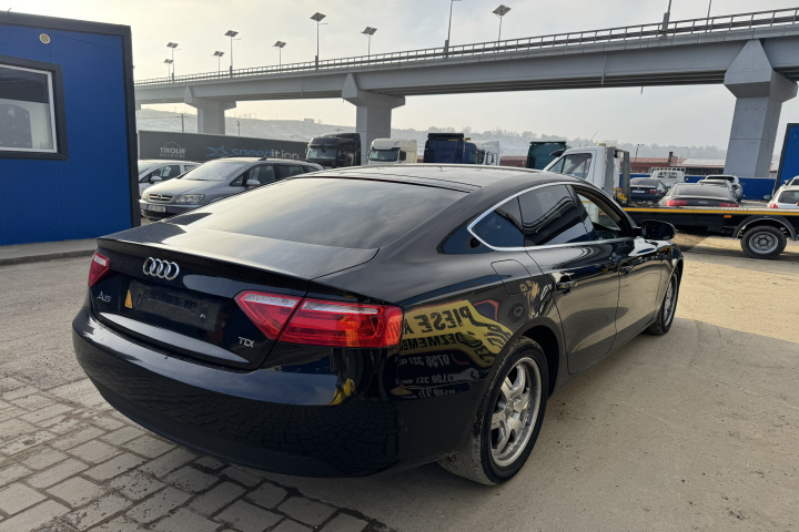 Aripa spate dreapta Audi A5 8T [facelift] [2011 - 2016]