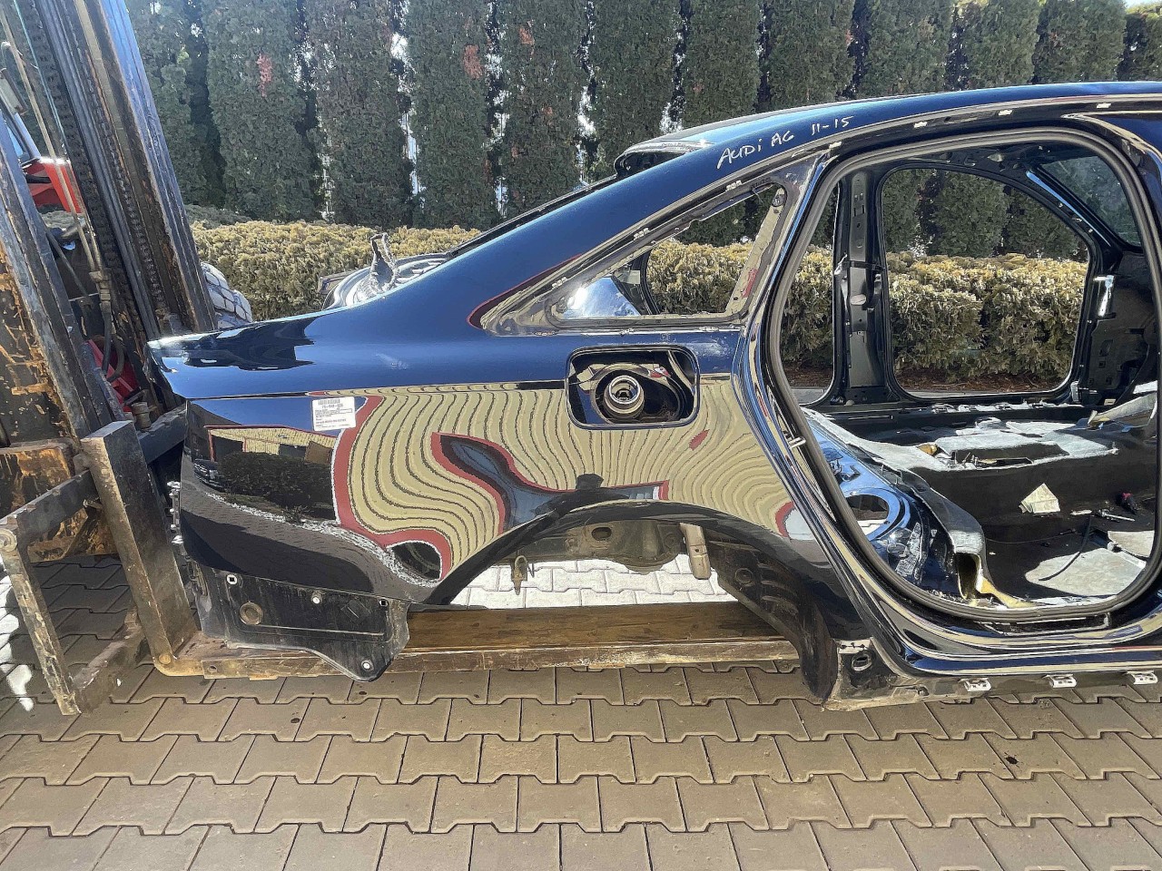 ARIPA SPATE DREAPTA AUDI A6 - - (2011 2015)