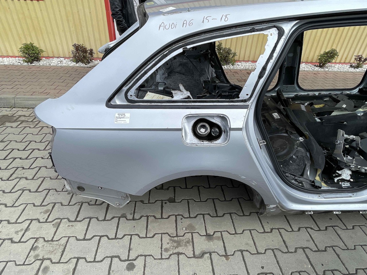 ARIPA SPATE DREAPTA AUDI A6 A6 - - (2015 2018)