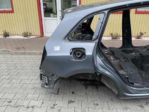 ARIPA SPATE DREAPTA AUDI Q5 - - (2008 2013)