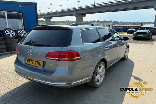 Aripa spate dreapta break Volkswagen VW Passat B7 [2010 - 2015] 2.0TDI CFF