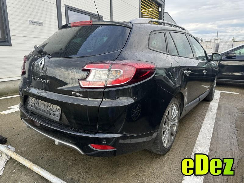 Aripa spate dreapta culoare tegne - black Renault Megane 3 (2008-2012)
