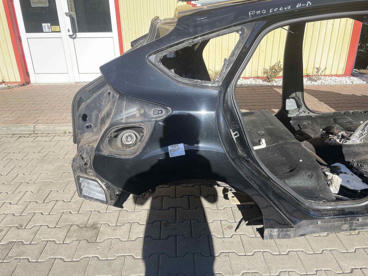ARIPA SPATE DREAPTA FORD FOCUS - - (2011 2014)