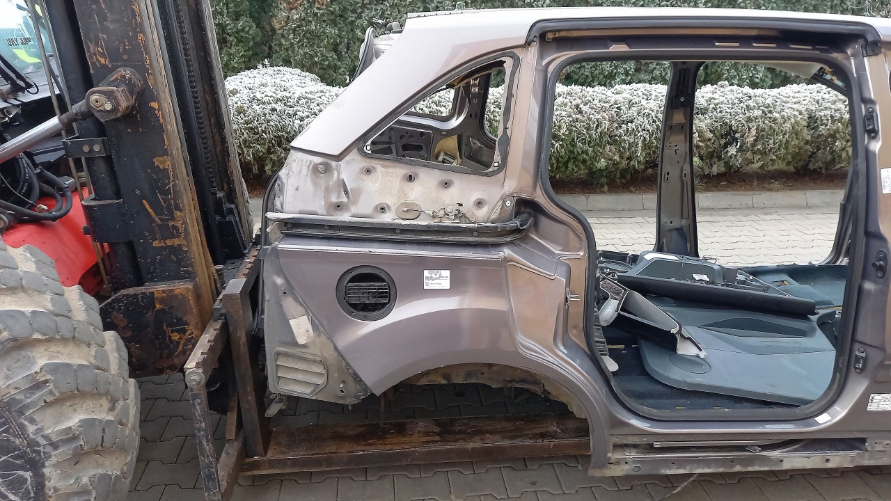ARIPA SPATE DREAPTA FORD GRAND C-MAX GRAND C-MAX 2.0 TDCI - (2010 2015)