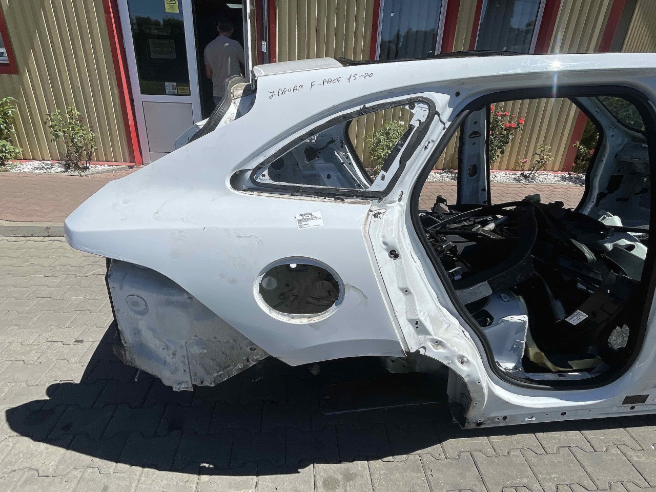 ARIPA SPATE DREAPTA JAGUAR F-PACE - - (2015 2020)