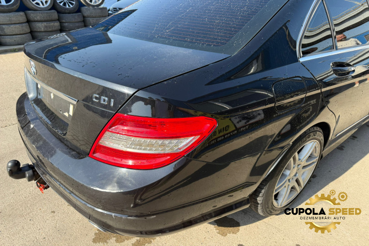 Aripa spate dreapta Mercedes-Benz C-Class W204/S204 [2007 - 2012]