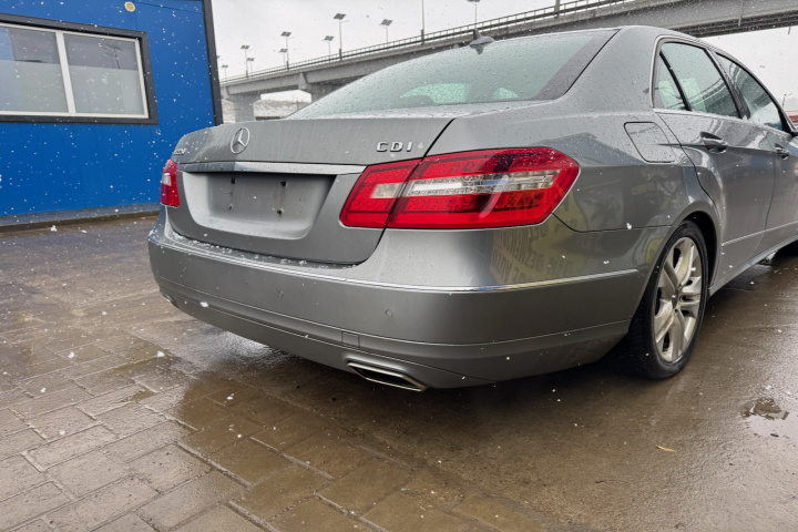 Aripa spate dreapta Mercedes-Benz E-Class W212 [2009 - 2013]