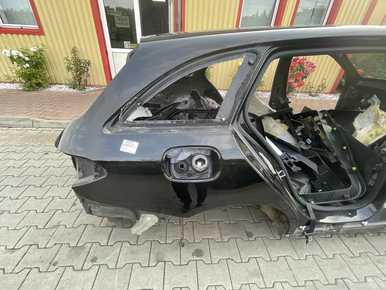 ARIPA SPATE DREAPTA MERCEDES C-CLASS - - (2014 2018)