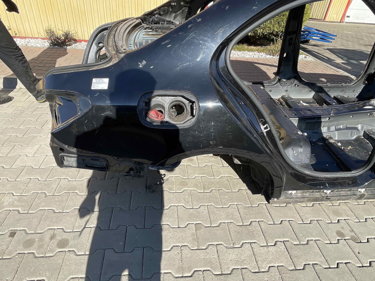 ARIPA SPATE DREAPTA MERCEDES C-CLASS - - (2014 2018)