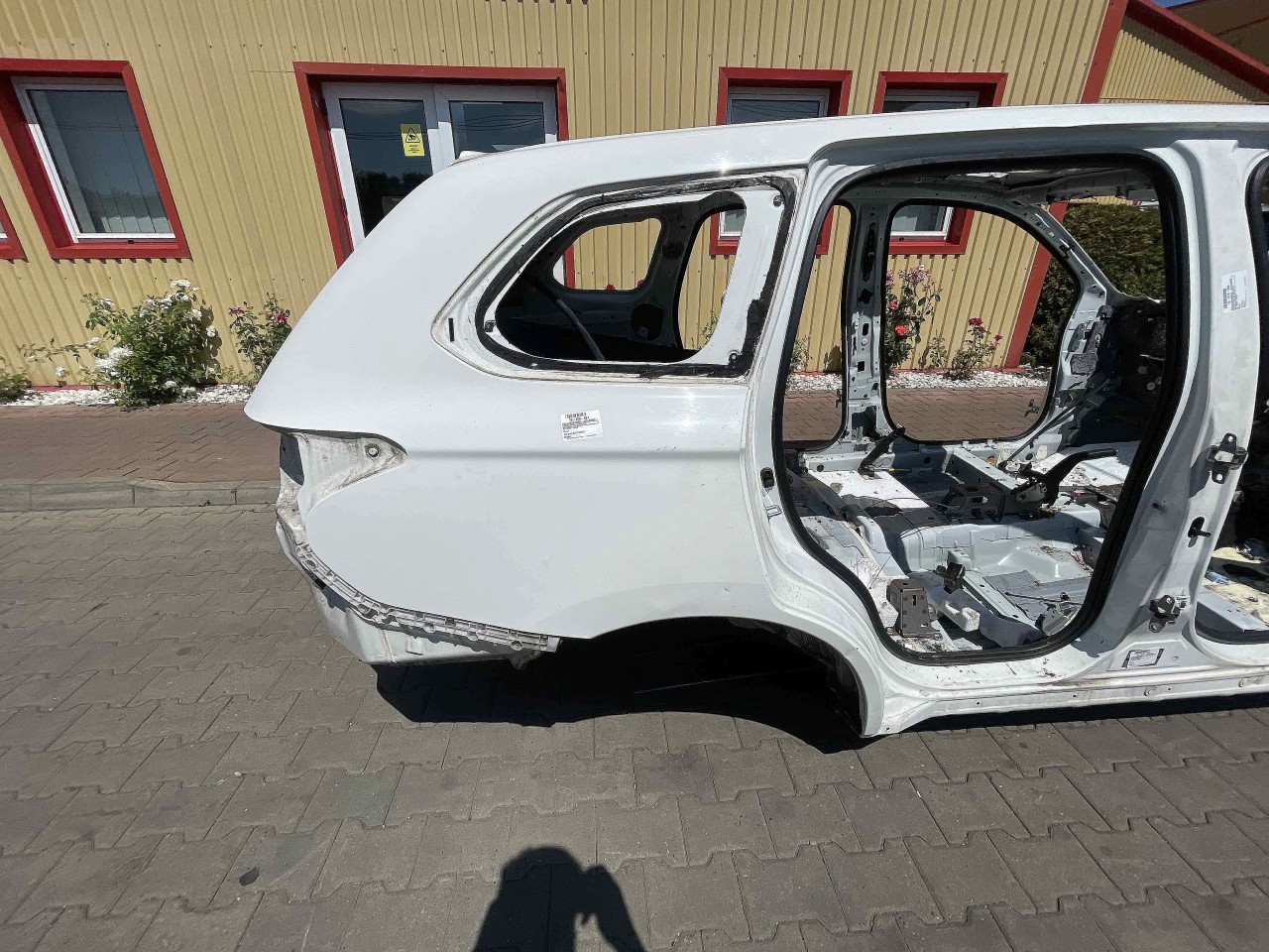 ARIPA SPATE DREAPTA MITSUBISHI OUTLANDER - - (2012 2016)
