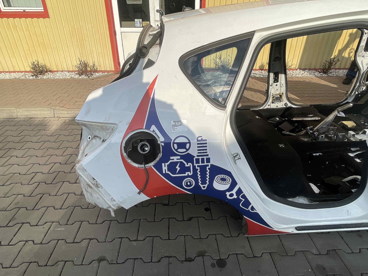 ARIPA SPATE DREAPTA OPEL ASTRA J ASTRA J - - (2009 2012)