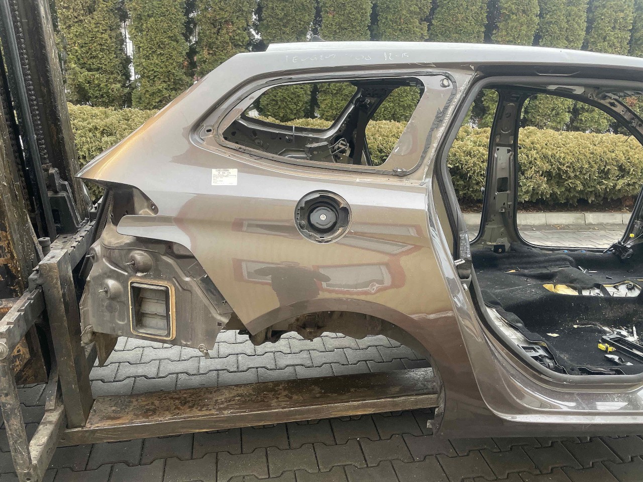 ARIPA SPATE DREAPTA PEUGEOT 308 - - (2013 2018)