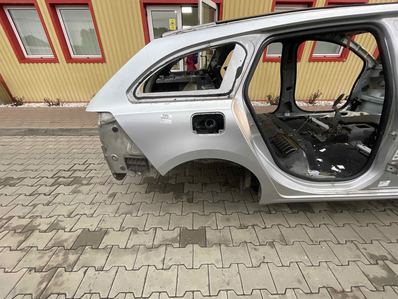 ARIPA SPATE DREAPTA PEUGEOT 508 - - (2010 2014)