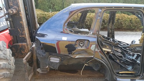 ARIPA SPATE DREAPTA PORSCHE CAYENNE CAYENNE - - (2003 2010)