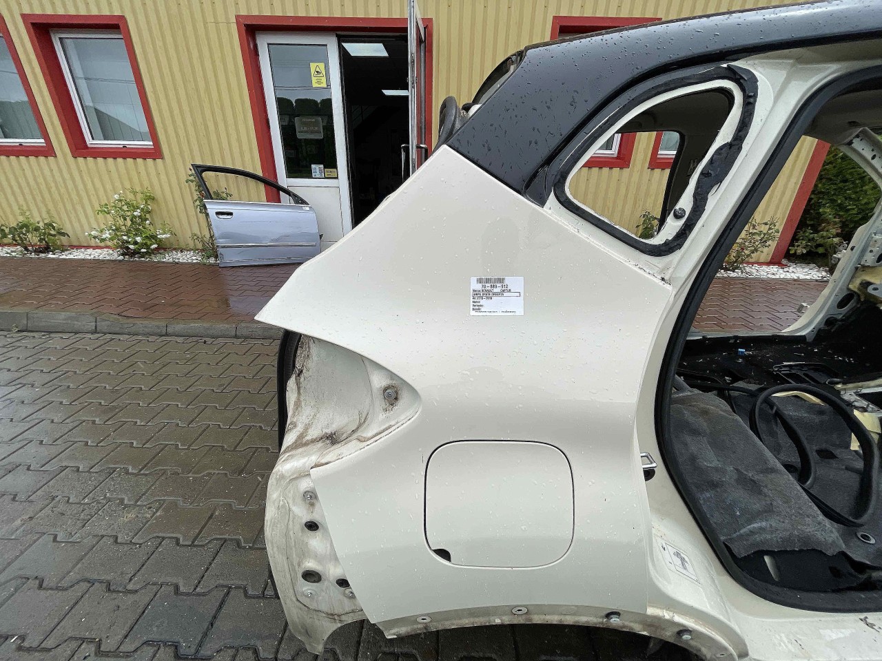 ARIPA SPATE DREAPTA RENAULT CAPTUR CAPTUR - - (2013 2016)