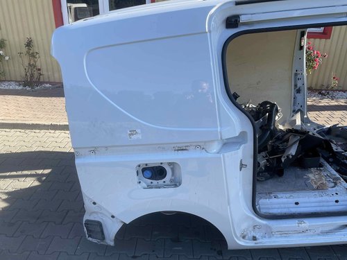 ARIPA SPATE DREAPTA RENAULT EXPRESS - - (2021 2024)