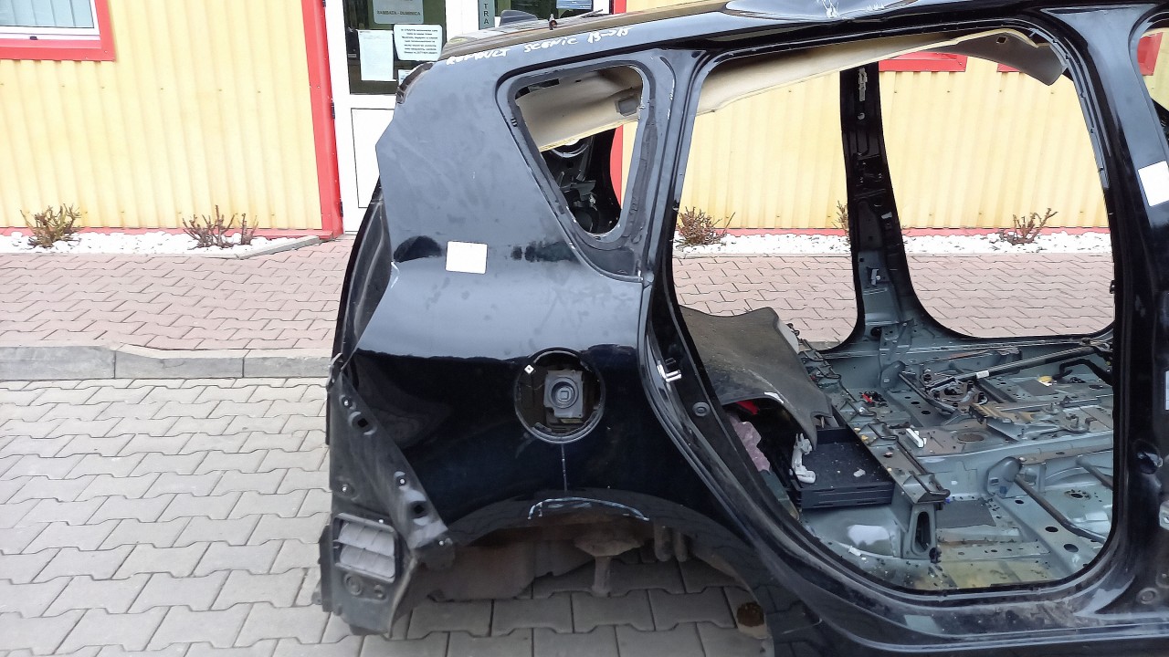 ARIPA SPATE DREAPTA RENAULT SCENIC - - (2013 2015)