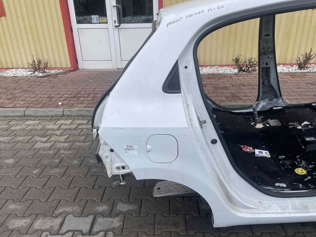 ARIPA SPATE DREAPTA RENAULT TWINGO - - (2014 2020)