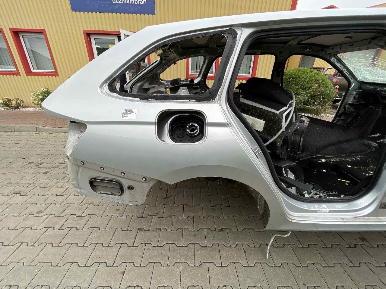 ARIPA SPATE DREAPTA SKODA OCTAVIA - - (2019 2024)