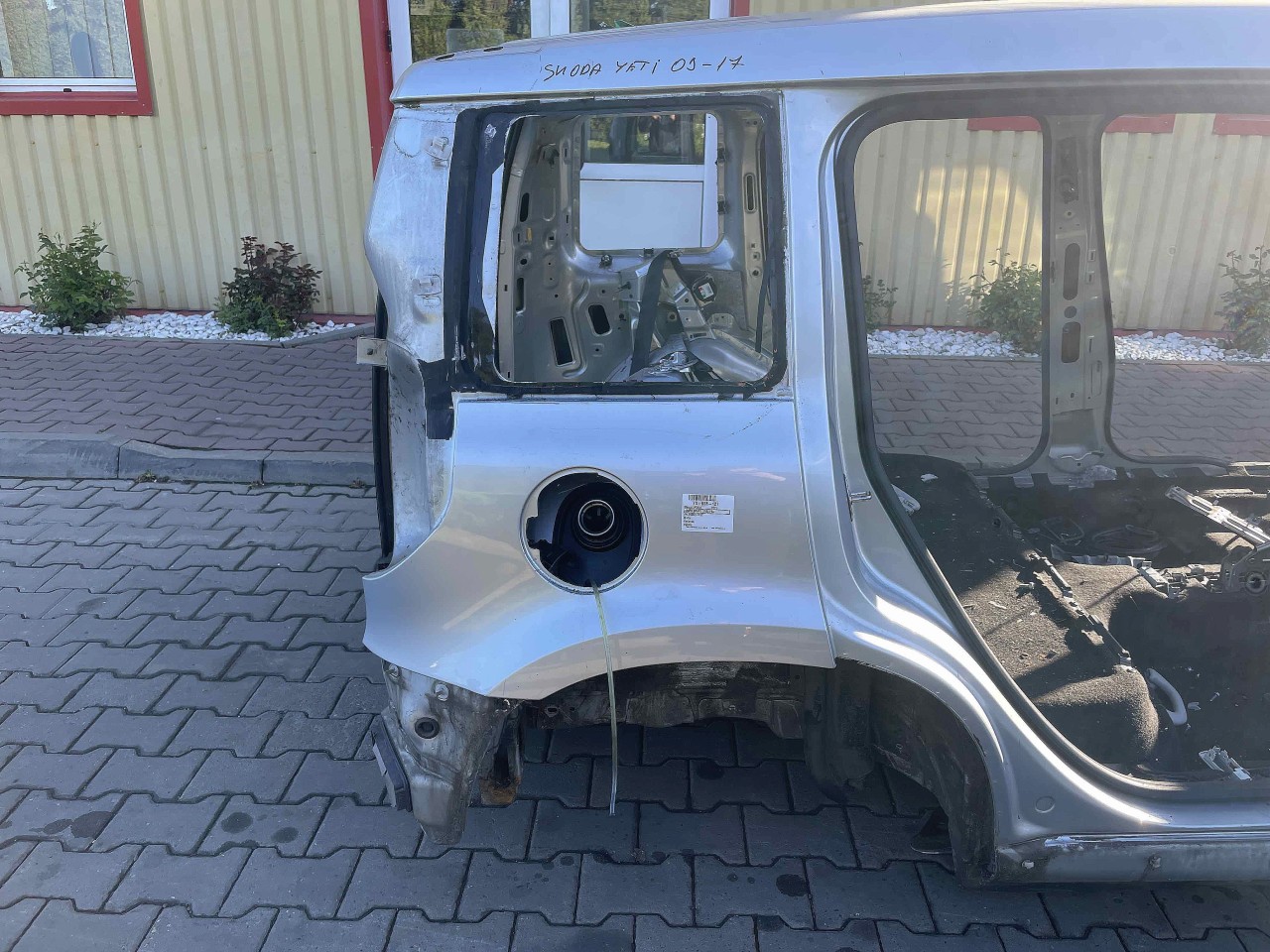 ARIPA SPATE DREAPTA SKODA YETI YETI - - (2009 2017)