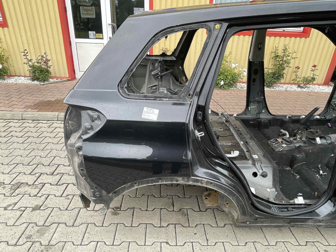 ARIPA SPATE DREAPTA SUZUKI VITARA VITARA - - (2015 2018)