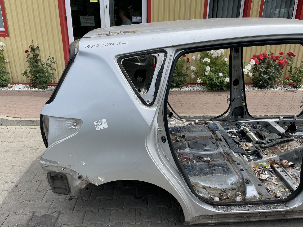 ARIPA SPATE DREAPTA TOYOTA VERSO - - (2012 2018)