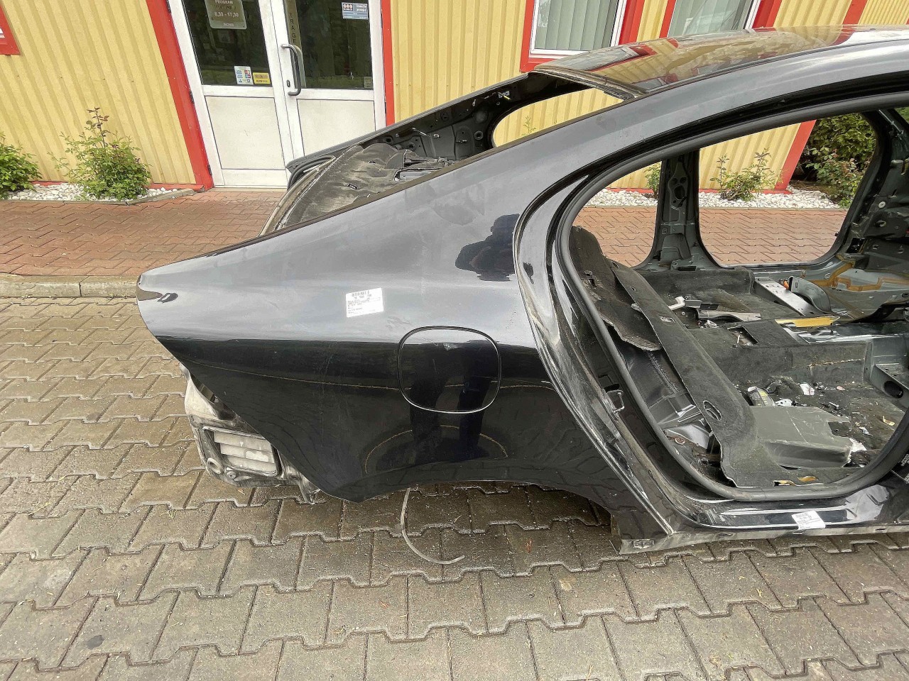 ARIPA SPATE DREAPTA VOLVO S60 S60 - - (2011 2018)