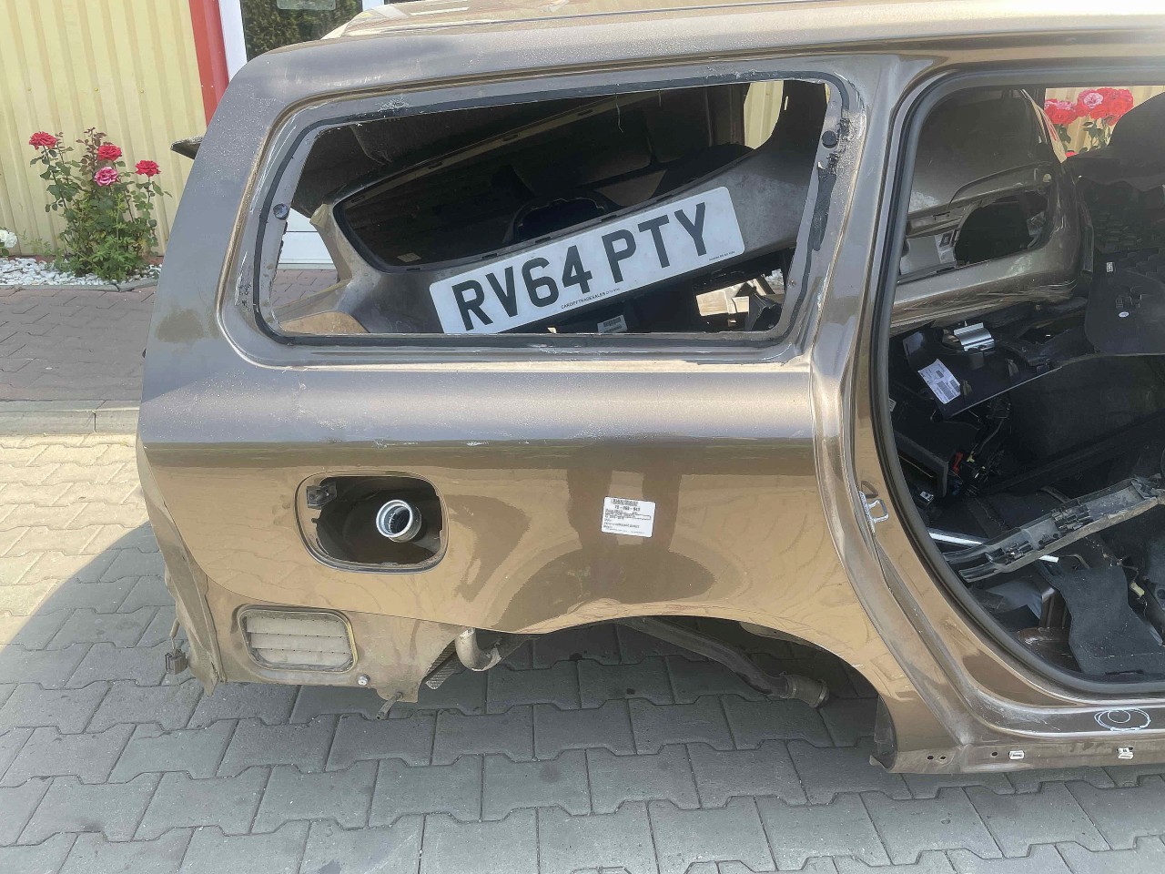ARIPA SPATE DREAPTA VOLVO V70 - - (2010 2016)
