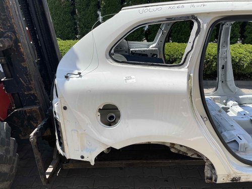 ARIPA SPATE DREAPTA VOLVO XC 60 XC 60 - - (2014 2017)