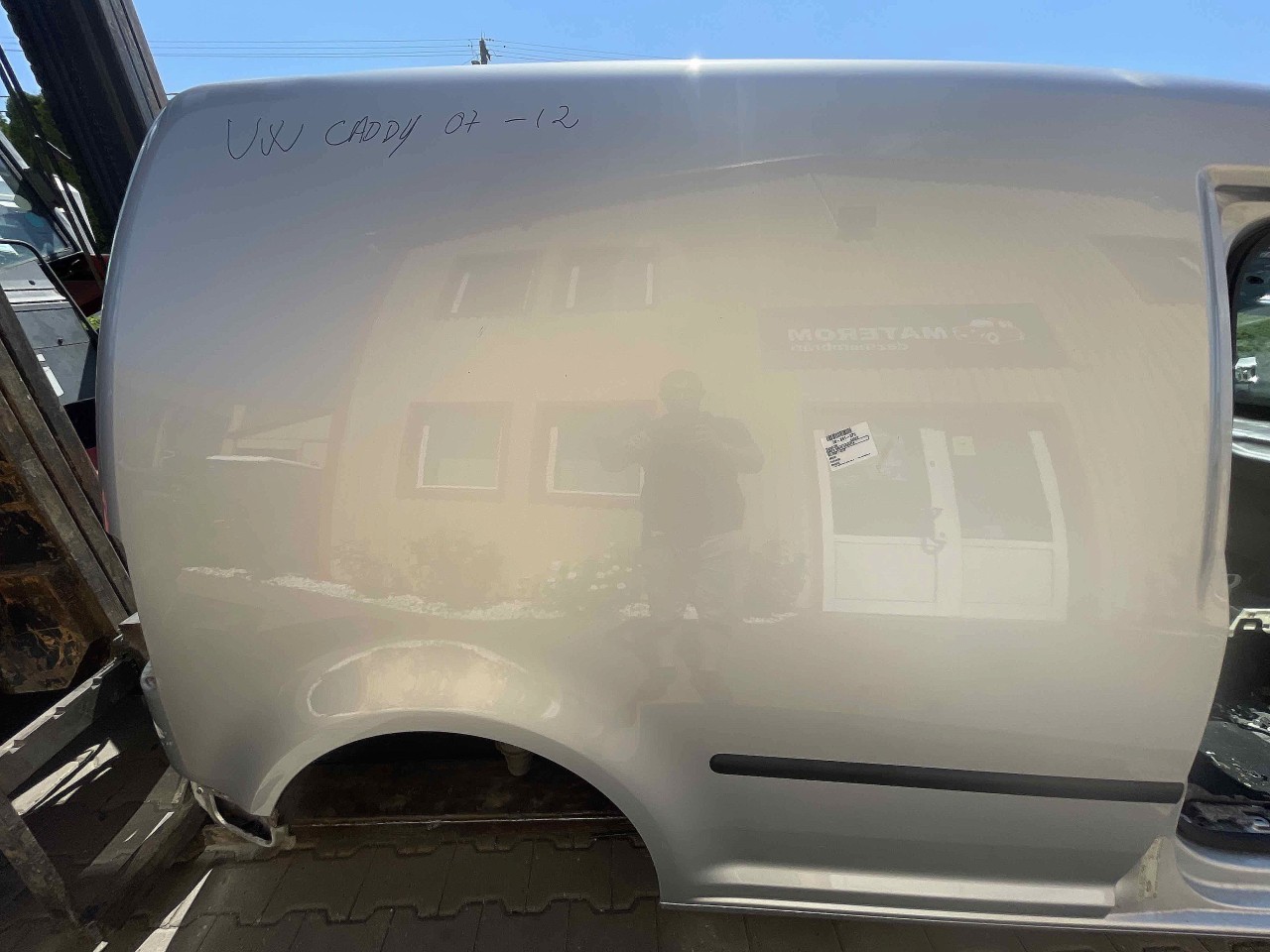ARIPA SPATE DREAPTA VW CADDY - - (2010 2015)