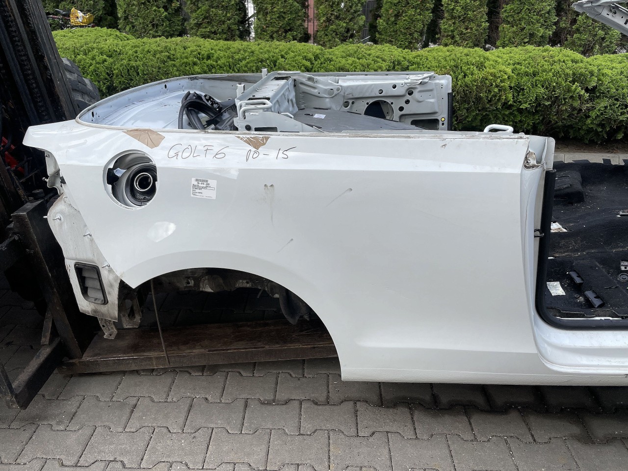 ARIPA SPATE DREAPTA VW GOLF VI GOLF VI - - (2010 2015)