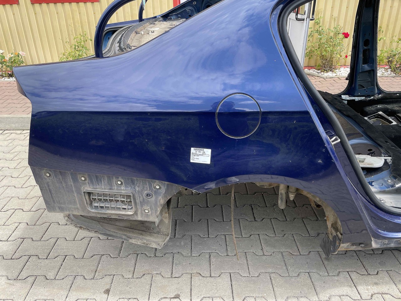 ARIPA SPATE DREAPTA VW PASSAT - - (2005 2010)
