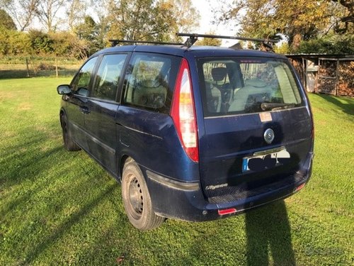 Aripa spate Fiat Ulysse albastru diesel 2005