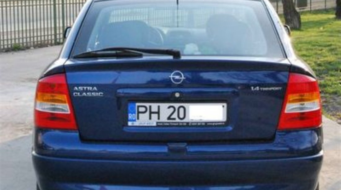 Aripa spate opel astra g cc an 2009