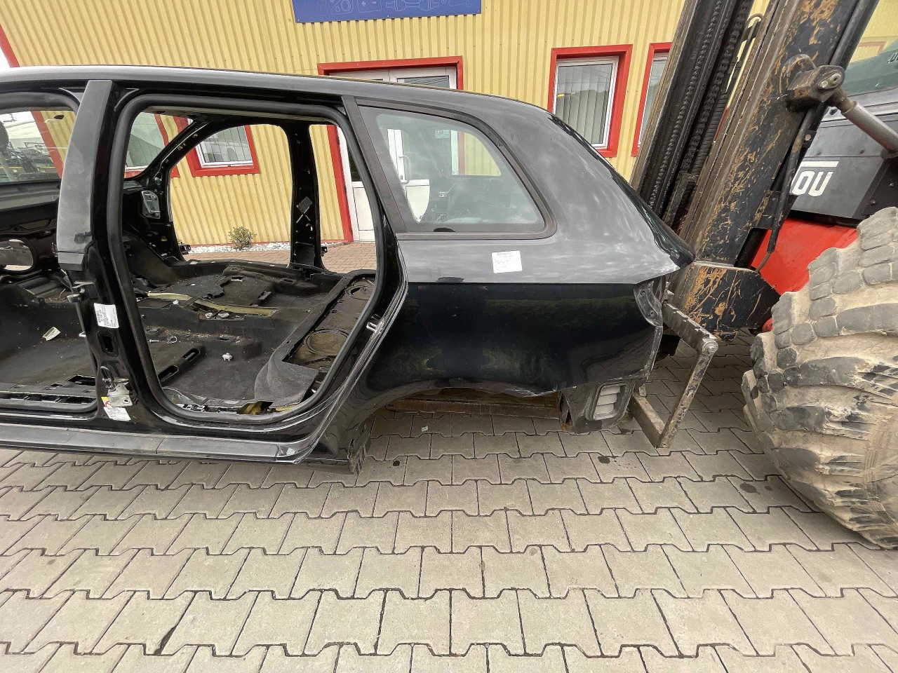 ARIPA SPATE STANGA AUDI A3 A3 - - (2007 2012)