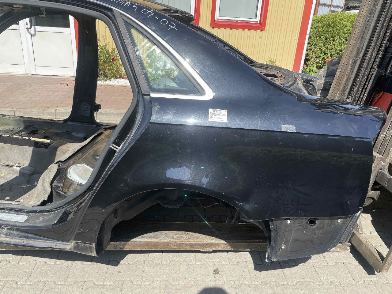 ARIPA SPATE STANGA AUDI A4 A4 - - (2004 2007)