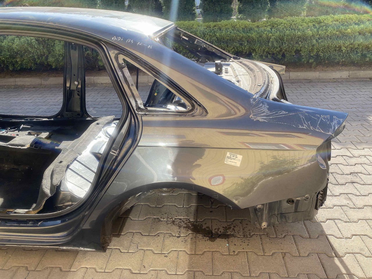 ARIPA SPATE STANGA AUDI A4 A4 - - (2012 2015)