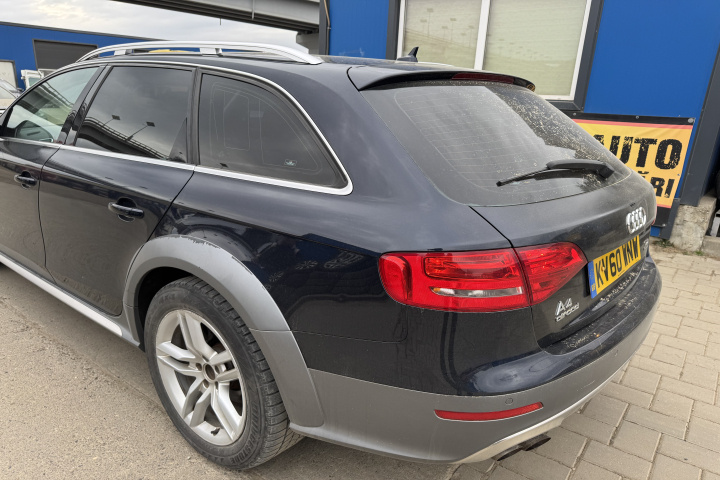 Aripa spate stanga Audi A4 allroad B8/8K [2009 - 2011]
