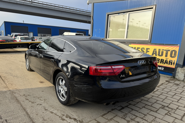Aripa spate stanga Audi A5 8T [facelift] [2011 - 2016]