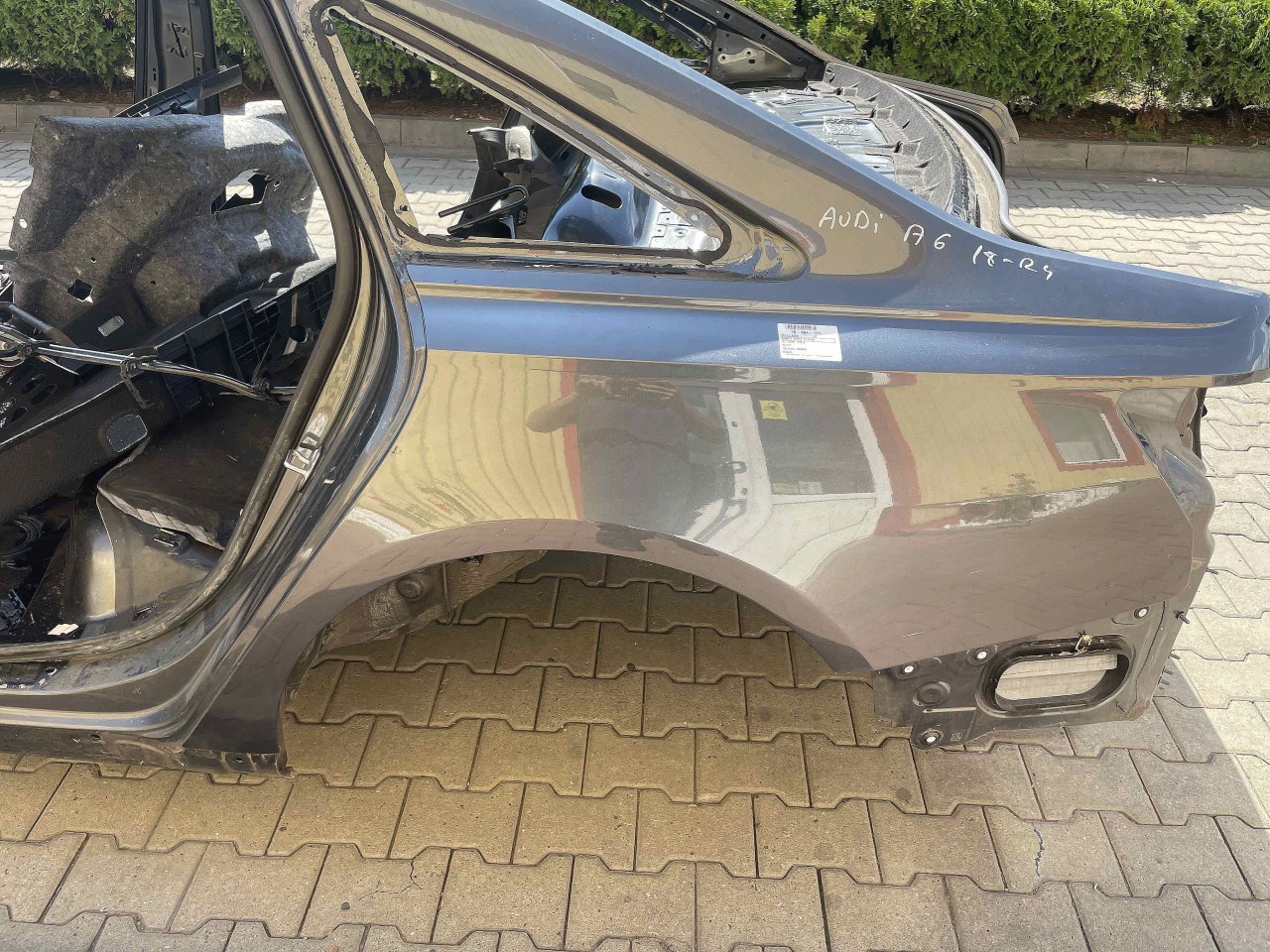 ARIPA SPATE STANGA AUDI A6 - - (2018 2024)