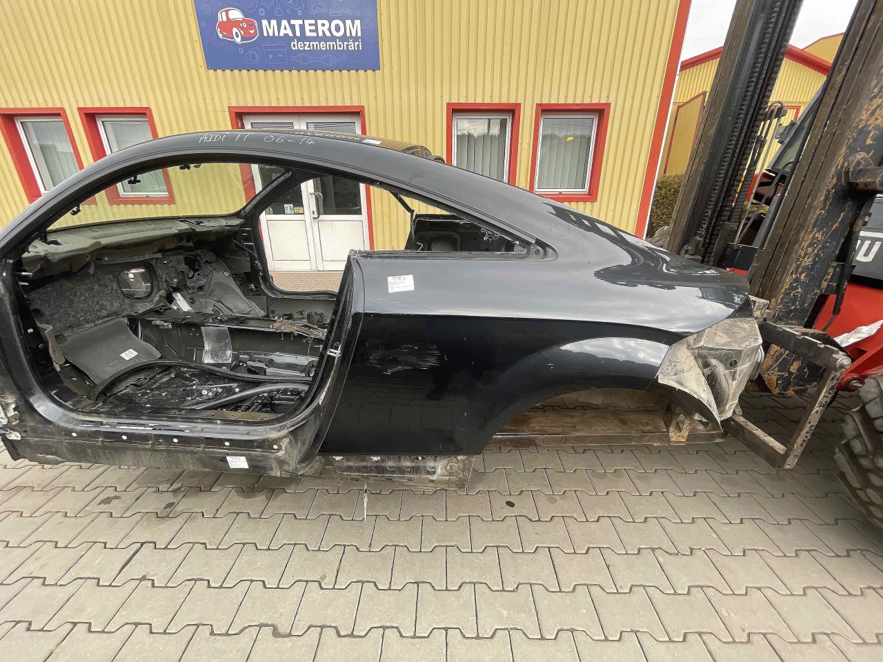ARIPA SPATE STANGA AUDI TT TT - - (2006 2014)