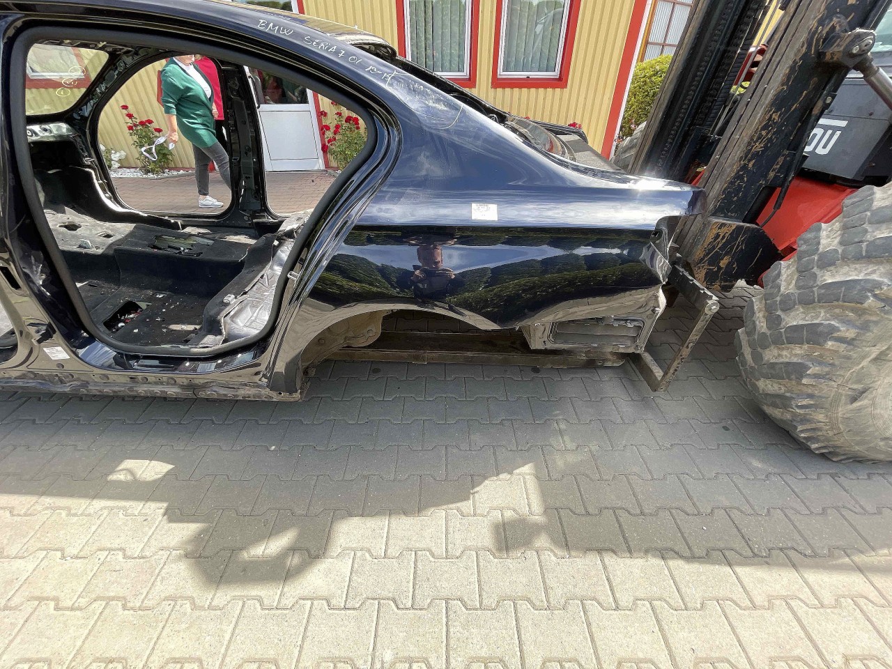 ARIPA SPATE STANGA BMW SERIA 7 F 01 SERIA 7 F 01 - - (2013 2015)