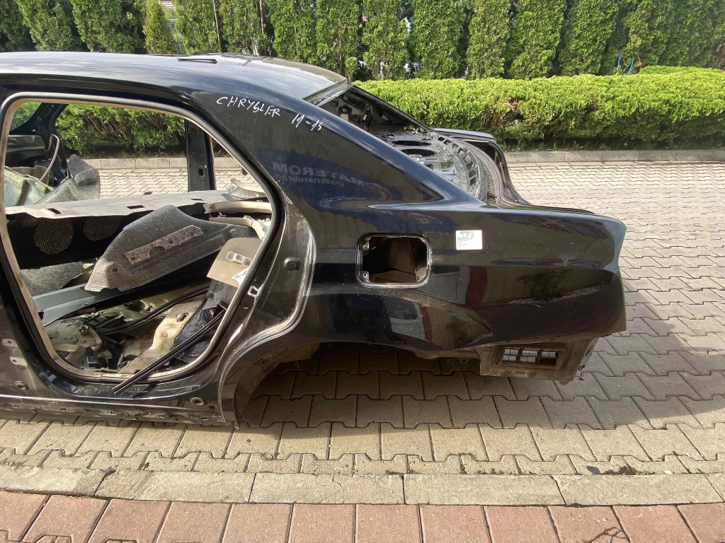 ARIPA SPATE STANGA CHRYSLER 300C - - (2011 2014)