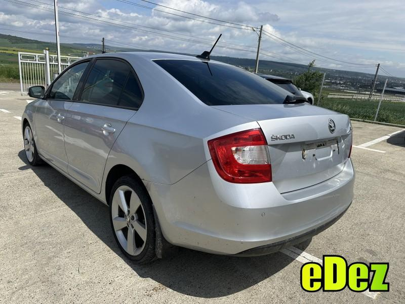 Aripa spate stanga culoare argintiu - la7w Skoda Rapid (2012-2017)